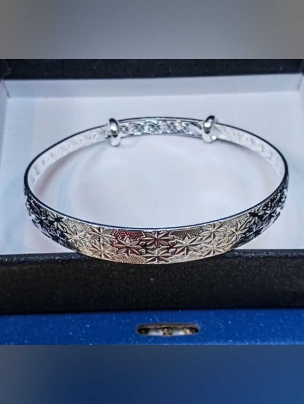 Sterling Silver 925 Patterned Design Bangle Bracelet - NEW